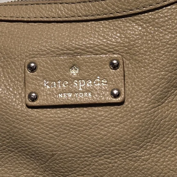 Kate Spade New York Hobo with Dust Bag Color Tan - Picture 4 of 10